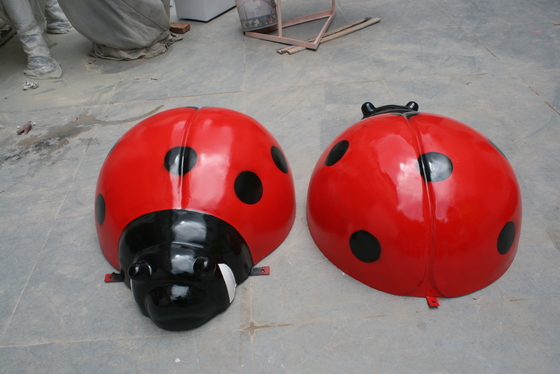 Outdoor Resin Animal Sculpture Seven Star Ladybird Color Custom