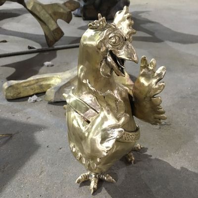Pequeños ornamentos de cobre echados del jardín, historieta de acero inoxidable de la escultura del caballo del extracto