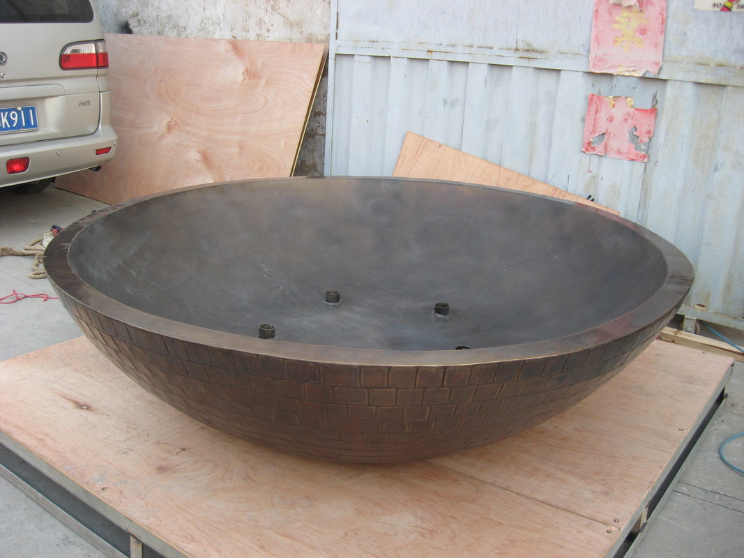 Copper Metal Garden Flowers Sculpture Water Storage Large Metal Plant Pot