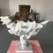 Pequeña exhibición de mármol abstracta blanca al aire libre del gabinete de los regalos de la escultura de la escultura abstracta