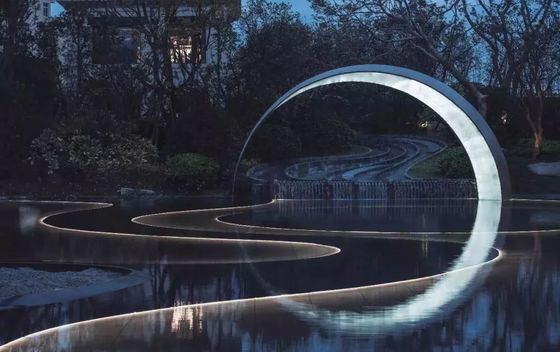 Metal grande Art Sculptures, estatua de acero inoxidable de Waterscape de las luces LED de la piscina